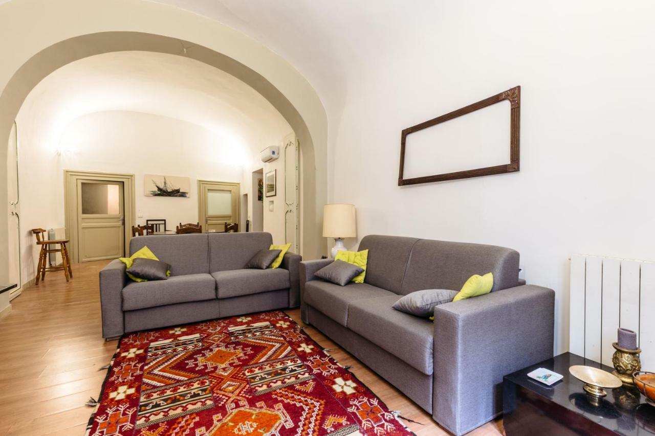 Case Barbera Via Parlamento Palermo Exterior photo
